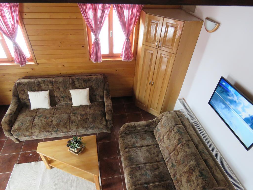 Guesthouse Stefanac Otočac Eksteriør bilde